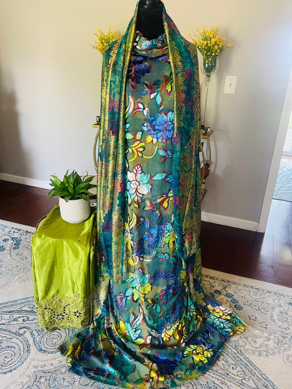 Moqubol Derya Set